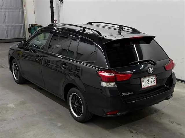 Toyota Corolla Fielder NRE161G 2023